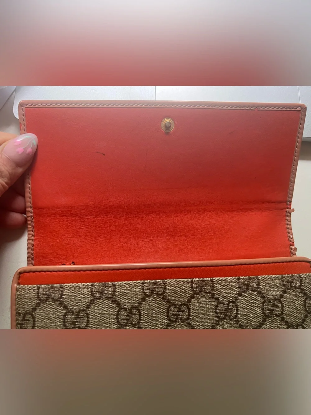 Gucci Beige GG Canvas Continental Wallet - Picture 7 of 9